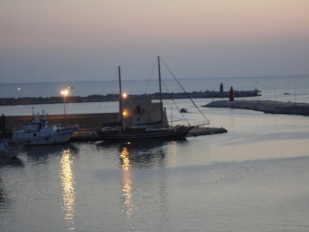 Terra Del Sole Trani Exterior foto