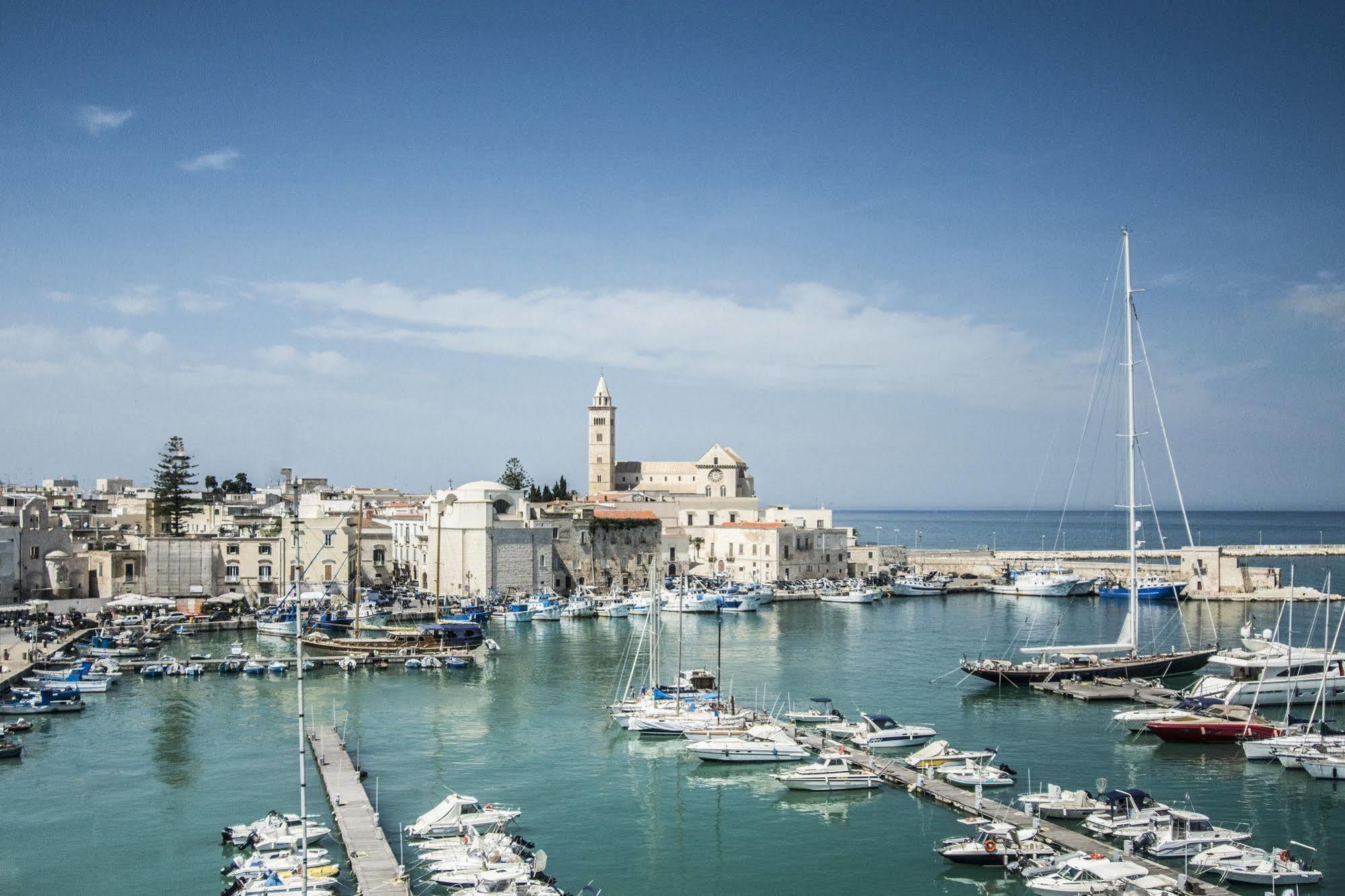 Terra Del Sole Trani Exterior foto